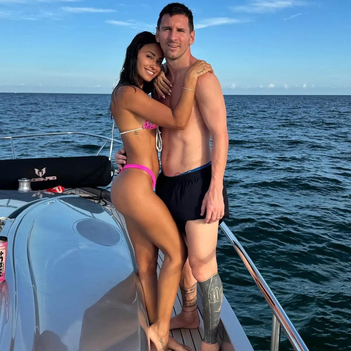 Lionel Messi's WAG has new intimate tattoo – and fans are convinced of its  meaning - Mirror Online