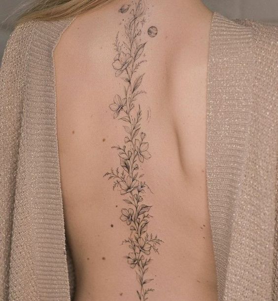50+ Women's back tattoos: beautiful, meaningful that you are looking for 2022