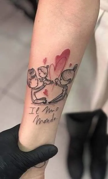 Family symbol tattoos with creative ideas, expressing uniqueness and personality.
