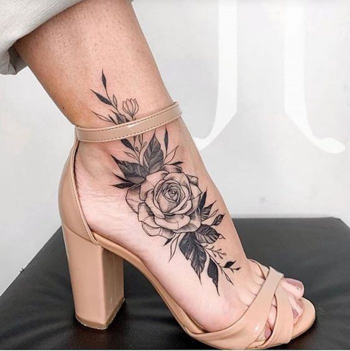 Pin de fer castañeda en Tatuaje tobillo mujer | Modelos tatuadas, Tatuajes pierna mujer, Tatuajes pequeños mujer